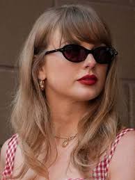 Taylor Swift Leaving the US Permanently