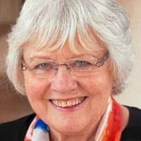 Elaine Shanks's Instagram, Twitter & Facebook