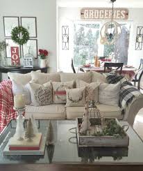 Incredible Rustic Farmhouse Christmas Decoration Ideas 01 Christmas Decorations Living Room Christmas Living Rooms Farmhouse Christmas Decor