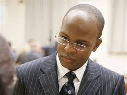 Stay tuned with Efrem Graham