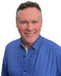 Chris Rieger's Instagram, Twitter & Facebook