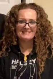 Jennifer Gump's Instagram, Twitter & Facebook