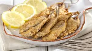 Diamkan 30 menit dalam lemari es. 3 Tips Simpel Membuat Ikan Asin Goreng Yang Renyah Lifestyle Fimela Com