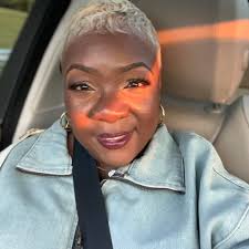 The MOP & The MOMENT in MANHATTAN 😆 Thank you @macys for having me and my  fam! 🥹💕💫 From a New York girl with big dreams to moments like this…  Whew, my