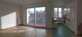 Es ist 2 gehminuten vom bahnhof schlesisches tor entfernt. 3 Zimmer Wohnung Zu Vermieten Segitzdamm 14 10969 Berlin Kreuzberg Kreuzberg Mapio Net