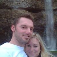 30+ perfiles de «Toler»