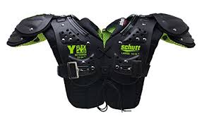 Best Football Shoulder Pads Buying Guide Gistgear