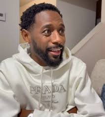 Mike's Behavior in the Skit with Shayla and Sunny