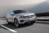 VOLKSWAGEN-TOUAREG