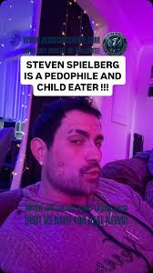 WARNING YOU ARE BEING TARGETED! BY ME! I WANT TO HELP YOU DRESS AS CUTE AS  YOU WANT TO! STOP LISTENING TO THE EXPECTATIONS OF THE WORLD AND BE  YOURSELF! HMU IF