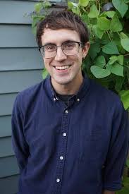 A native forb competitively excludes a closely related introduced species