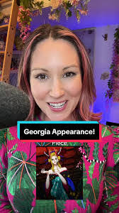 Alison Packard's Instagram, Twitter & Facebook