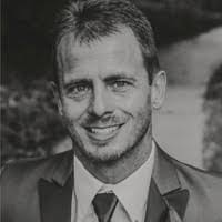 Jonathan Pitman's Instagram, Twitter & Facebook