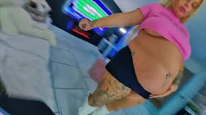 Godshar: Juicy fat barbie - ThisVid.com