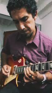 Black Magic by Reb Beach @rebbeachofficial (guitar cover), Equipment:,  Gibson Les Paul standard '79, Bias Fx2, TASCAM Interface, M-Audio Monitors,  Live cellphone sound, ImI