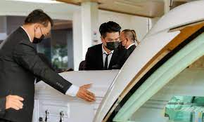 Cost guide of planning for a funeral in singapore. Covid 19 Rules And Regulations Singapore For Funeral Wakes During Circuit Breaker Phase 3 Embrace Funeral Services
