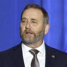 High-profile Toledo investment adviser and radio host accused in 'Ponzi  scheme'