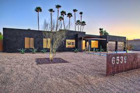 #homedecor #patiodecor #patioideas #outdoordecor #arhaus #ad. Rusty Industrial Metal Screen In Southwestern Arizona Backyard Eric Spry Hgtv
