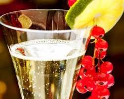 Recette De Soupe De Champagne Au Cointreau Et Citron Sans Sucre Recette Citron Boissons Sucrees Recette