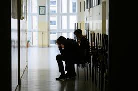 Na poprawkowym egzaminie z matematyki na poziomie podstawowym pojawiło się 28 zadań zamkniętych z możliwością wybrania jednej z czterech proponowanych odpowiedzi. Fdxsvthpmhryvm
