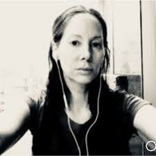 Deborah Uhl's Instagram, Twitter & Facebook