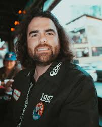 Nashville, Tennessee and onwards. #LegalizeCountryMusic 📸: @coreyamiles