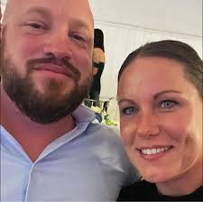 Who can do yard work in Columbia Station?