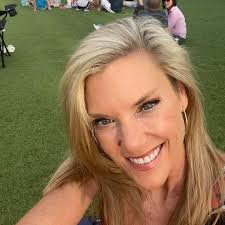 Charity Bond and Shoji Shinoda's Wedding Website