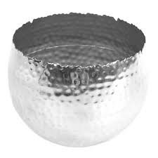 If you have a horse trough lying around but no longer own horses, that why not large metal planters can be a good choice for planting vegetable and root crops that require. Leaf Large Metal Planter 22 X 17cm Hammered Silver Colour Curvy Edge 22cm X 17cm Buy Online In Burkina Faso At Burkinafaso Desertcart Com Productid 162443304