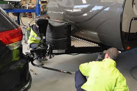 Keep your trailer in line & your vehicle safe with a top rated weight distribution hitch. Ask The Expert Do I Need A Weight Distribution Hitch Without A Hitch Without A Hitch