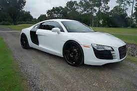 2009 Audi R8 Manual Trans White Black Blades Exterior Red Interior Audi R8 2009 Audi R8 Audi