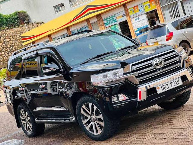  Cheap 4x4 Rental Kigali to Uganda Land Cruiser Prado Rental Uganda | Affordable 4x4 Safari -4x4 Kigali Car rentals