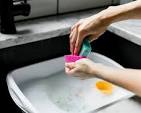 How to Clean Silicone