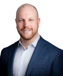 Martin Gallant's Instagram, Twitter & Facebook