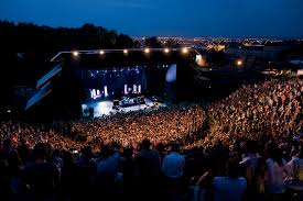 40 soirées concerts à réserver maintenant. Woodkid Pomme Souchon Birkin La Programmation 2021 Du Festival Des Nuits De Fourviere Tribune De Lyon
