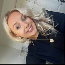 Well, that was a success! This week, my team and I went to The Business  Show London and saw 25,000 businesses! And only a few stood out to us.  We'll be promoting