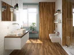 Rendi il tuo bagno unico con la nostra gamma completa di rivestimenti per il bagno in gres porcellanato 100% made in italy. Piastrella Teak Oiled 15x90 Gres Effetto Legno Marrone Iperceramica
