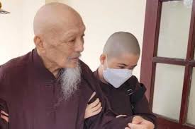 Ông Lê Tùng Vân bị tuyên phạt 3 năm tù tội loạn luân