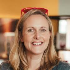 Clare Pope (@ClareP_handhPR)