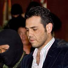 Our database has everything you'll ever need, so enter & enjoy ;) La Procesul Lui El Chapo Un Fiu È™i A TrÄƒdat TatÄƒl È™i Intreg Cartelul De Droguri