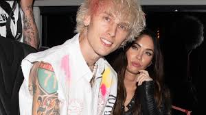 Download machine gun kelly mp3. Endlich Neue Bilder Machine Gun Kelly Und Megan Fox Turteln Promiflash De