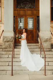 The wedding report states that the average spent on wedding photography in hanford is $1,645 for just the wedding photographer him/herself. Ivy Lace Bridal Bridal Salons The Knot