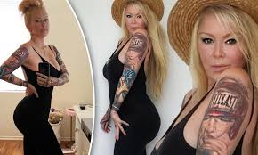 Jenna jameson shared a photo with fans from before and after her weight loss to remind them that size doesn't matter: Jenna Jameson Believes Hormones Are Playing A Huge Part In Her Struggle To Lose Weight On Keto Daily Mail Online