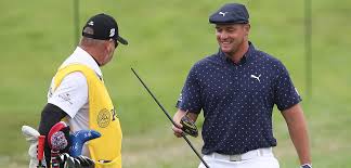 Bryson dechambeau swapped drivers prior to the start of the final round. Bryson Dechambeau Snaps Head Off His Driver During Pga Championship