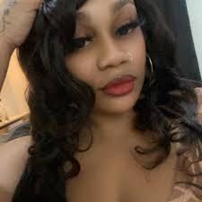 Asia Walker's Instagram, Twitter & Facebook