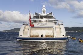 Bernard arnault biography bernard arnault, the man who brought fashion to nearly all ends of the globe bernard arnault. Ein Seltener Einblick In Die 92 Millionen Dollar Teure Yacht Die Zwei Jacuzzi Und Eine Sushi Bar An Bord Hat Business Insider