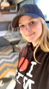 How do i look love ❤️❤️❤️