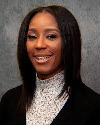 Linda Gobin's Instagram, Twitter & Facebook