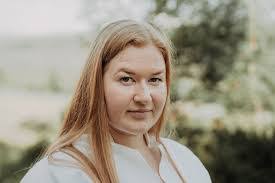 Sonia Keller's Instagram, Twitter & Facebook