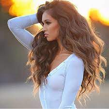 Parlons Cheveux On Instagram Voluminous Hair Crush Hair Styles Long Hair Styles Voluminous Hair